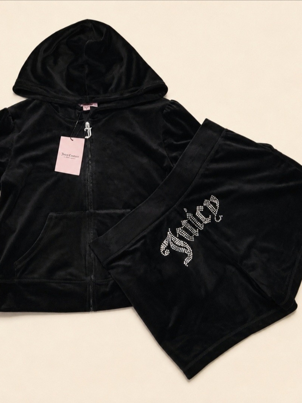 Juicy Couture Liquorice Velour Short Sleeve Zip Up Hoodie & Shorts Set - L